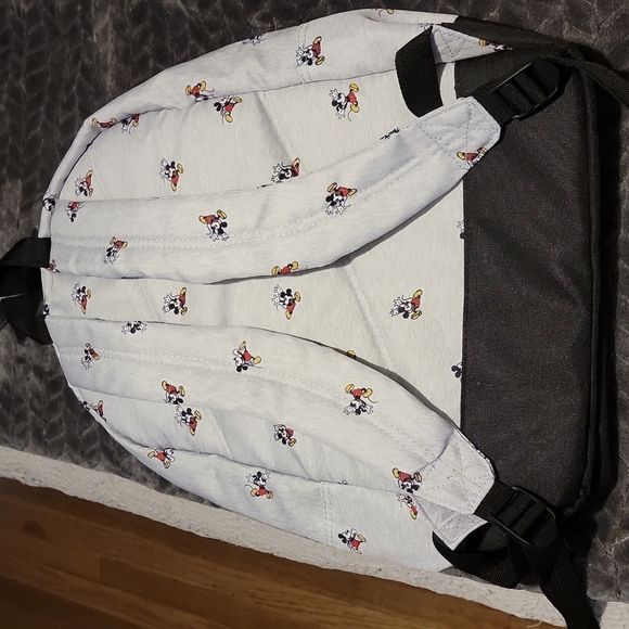 Mickey Mouse Backpack! - Picture 2 of 3